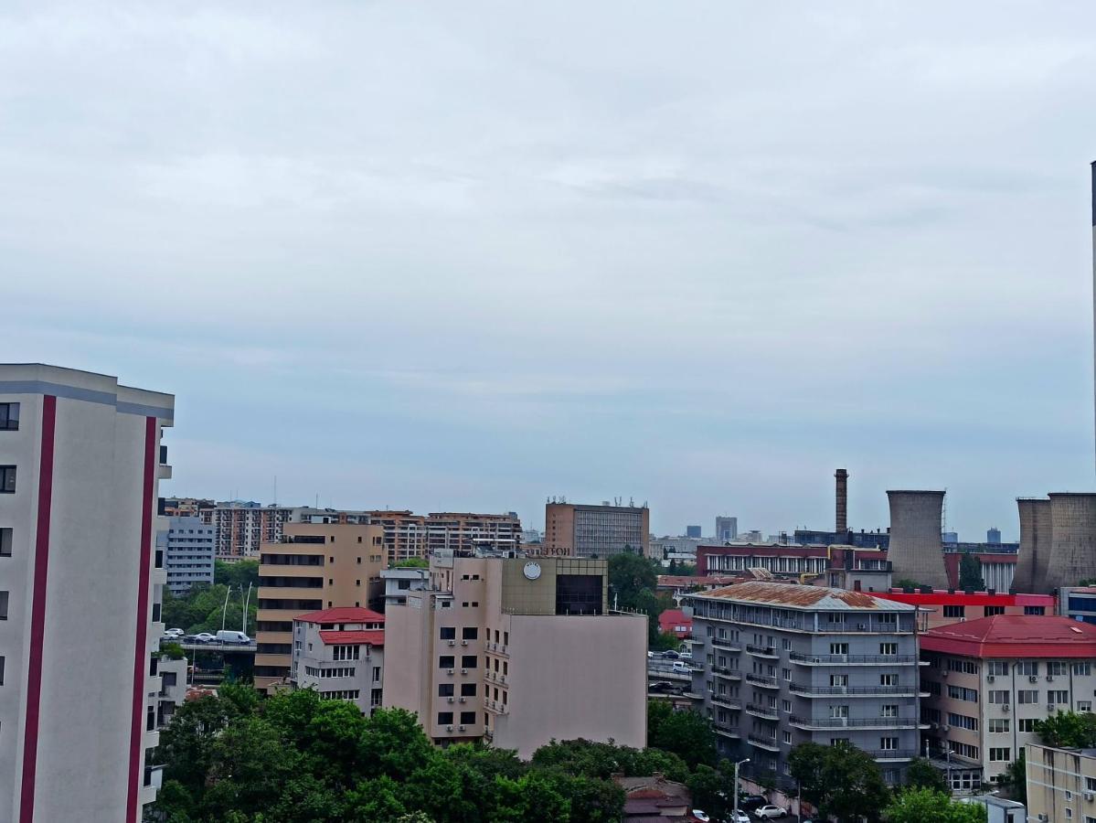Stylish, Modern 2 Rooms Flat With City View, Near Presidential Palace Bukares Bagian luar foto